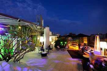 Lounge/Bar