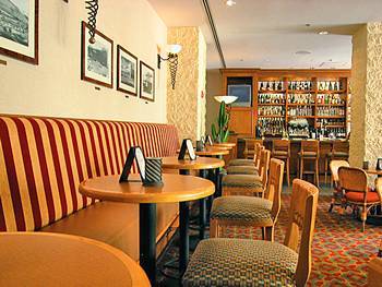 Lounge/Bar