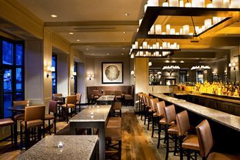 Lounge/Bar