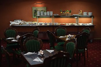 Breakfast room