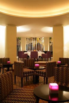 Lounge/Bar
