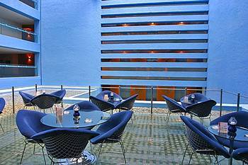 Lounge/Bar