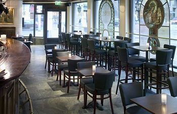 Lounge/Bar