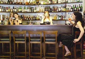 Lounge/Bar