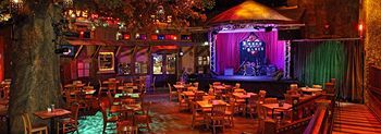 Lounge/Bar