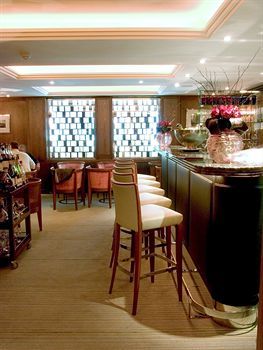Lounge/Bar