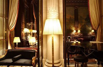 Lounge/Bar