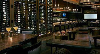 Lounge/Bar