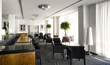 Lounge/Bar