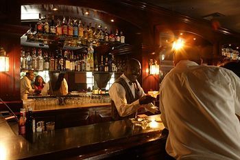 Lounge/Bar