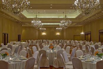 Ballroom/Banquet