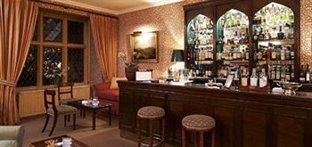 Lounge/Bar
