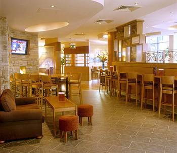 Lounge/Bar