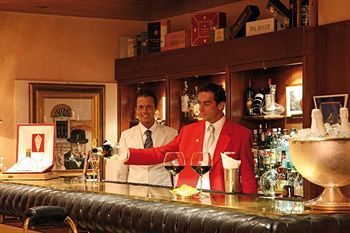 Lounge/Bar