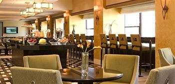 Lounge/Bar