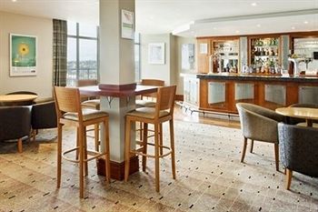Lounge/Bar