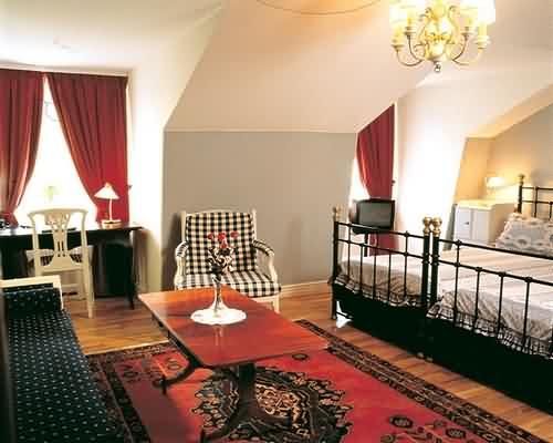 Guestroom