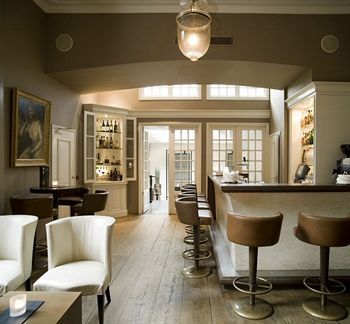 Lounge/Bar