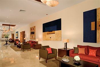 Lounge/Bar