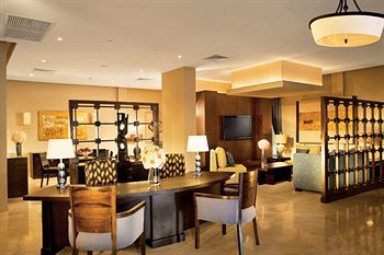 Lounge/Bar