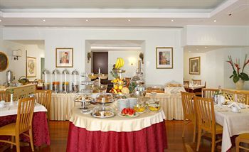 Breakfast room