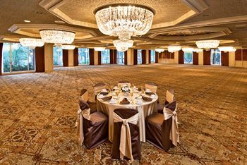 Ballroom/Banquet