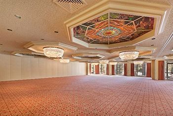 Ballroom/Banquet