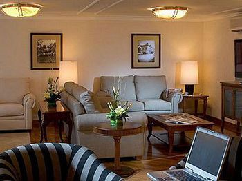 Lounge/Bar