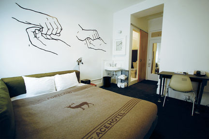 Guestroom