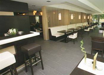 Lounge/Bar