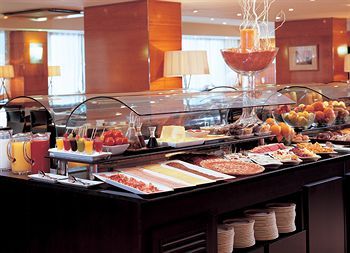 Breakfast room