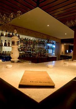 Lounge/Bar