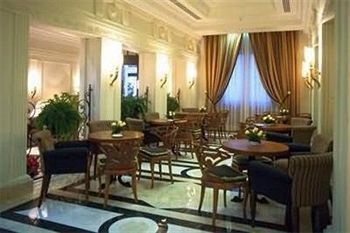 Lounge/Bar