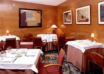 Breakfast room