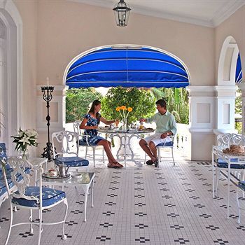 Breakfast room