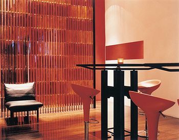 Lounge/Bar