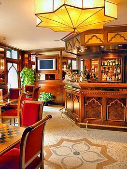 Lounge/Bar