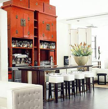 Lounge/Bar