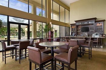 Lounge/Bar