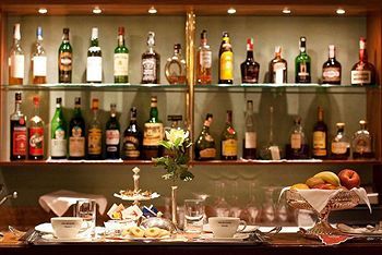 Lounge/Bar
