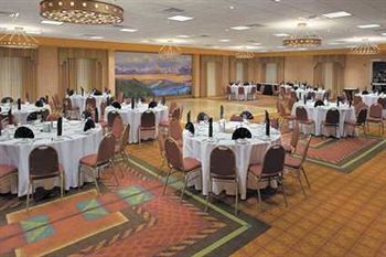 Ballroom/Banquet