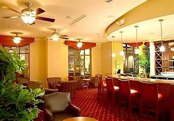 Lounge/Bar
