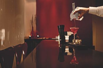 Lounge/Bar