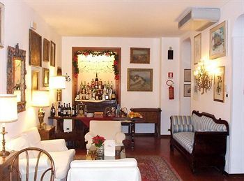 Lounge/Bar