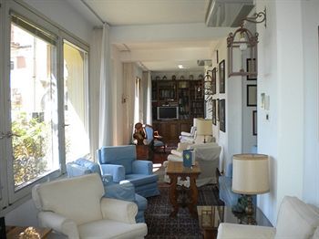 Lounge/Bar