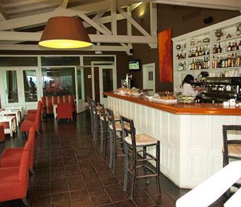 Lounge/Bar