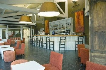 Lounge/Bar