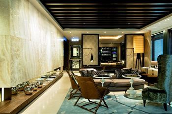 Lounge/Bar