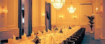 Ballroom/Banquet