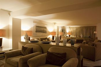 Lounge/Bar